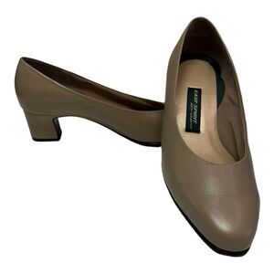 Easy Spirit Neutral‎ Beige Low Block  Heel  Office  Grandma Pumps Shoes Size 9